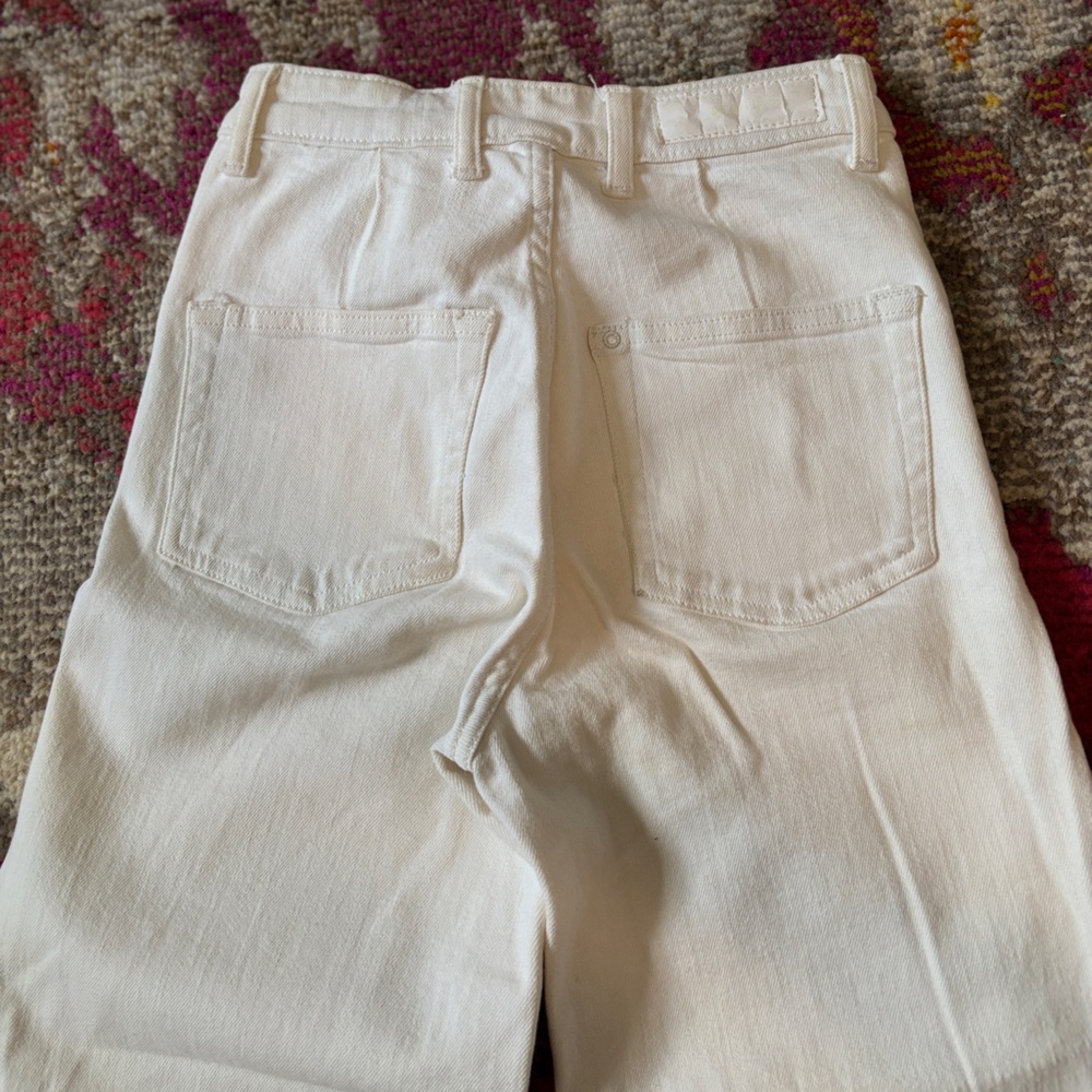 H&M • White wide-leg cropped culotte jeans - Picture 5 of 15